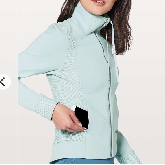 Lululemon Hot Mesh Jacket size 4 Storm Blue - Picture 5 of 8